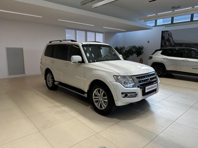 Mitsubishi Pajero 3.2 DI-D INSTYLE LWB AUT (140KW) - Foto 3