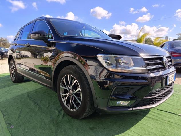 Volkswagen Tiguan 2.0 TDI SCR DSG Business BlueMotion Technology - Foto 3