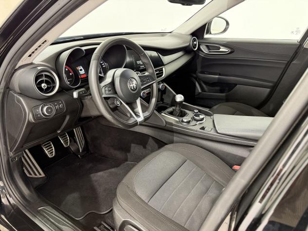 Alfa Romeo Giulia Giulia 2.2 t Giulia 150cv - Foto 3