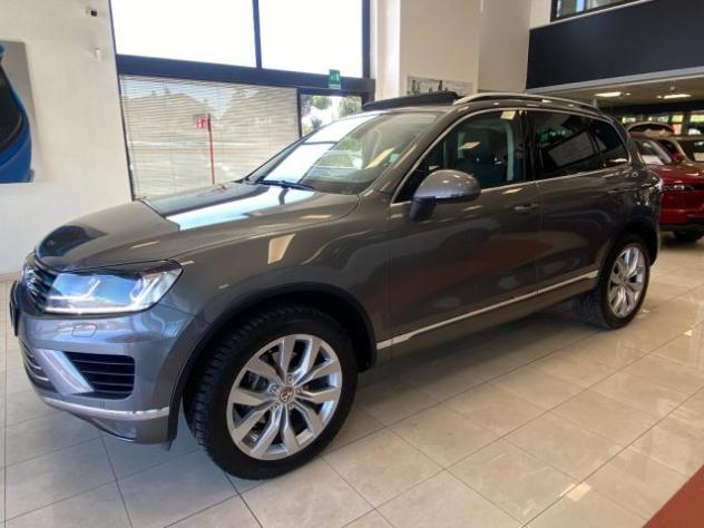 VOLKSWAGEN Touareg 3.0 TDI 204 CV tiptronic BlueMotion Techn. Executi rif. 23659117 - Foto 2