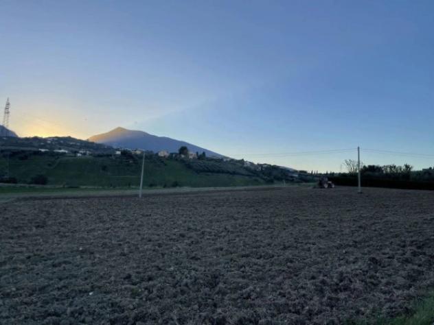 Immobile in asta di 348 m² con più di 5 locali e box auto in vendita a Civitella del Tronto - Foto 7