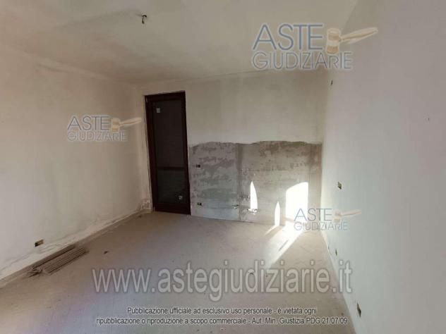 IMMOBILI-IMMOBILE RESIDENZIALE-Via G. Falcone
