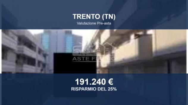 Immobile in asta di 86 m², box auto in vendita a Trento