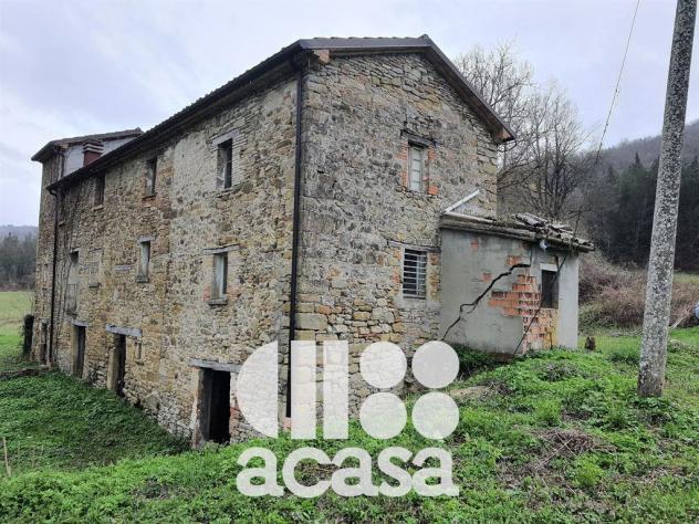 CASALE SEMI RISTRUTTURATO CON TERRENI - Foto 5