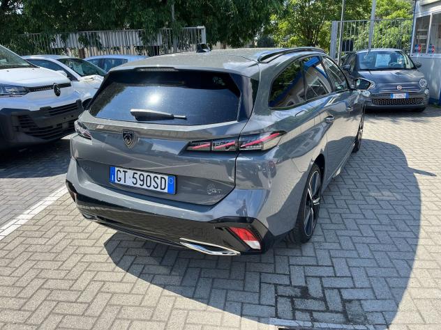 Peugeot 308 GT PureTech 130 EAT8 S&S SW - Foto 8