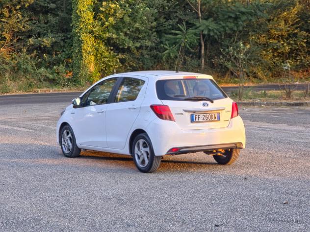 Toyota Yaris 1.5 Hybrid 5 porte Active E6B Automatico NEO 2016 - Foto 4