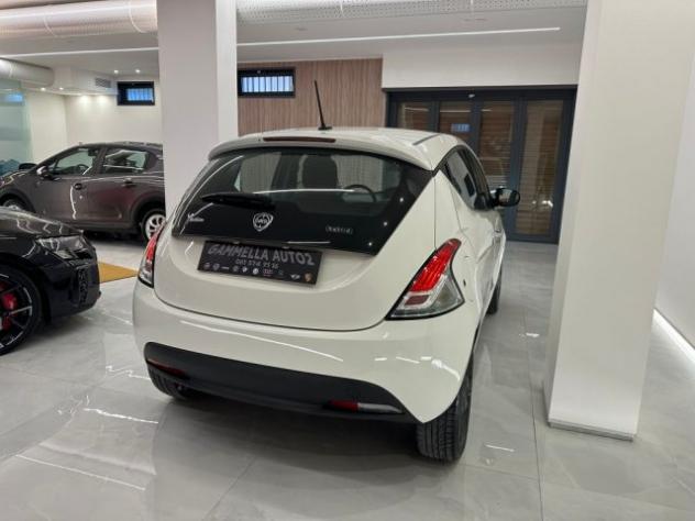 LANCIA Ypsilon 1.0 FireFly 5 porte S&S Hybrid Silver rif. 21904332 - Foto 6