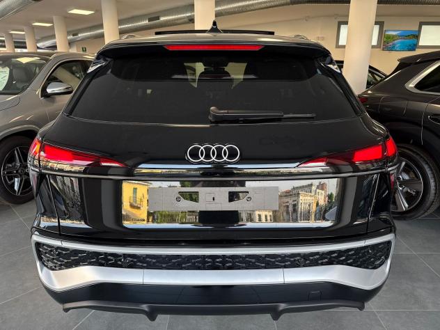 Audi Q3 TFSI 110 kW mHEV S tronic S Line edition - Foto 3