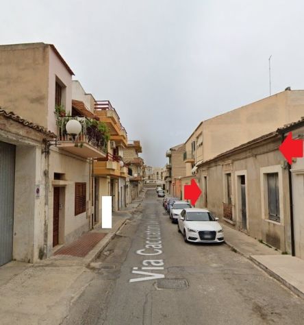 Fabbricato da demolire Via C.ri del Tevere Vittoria (RG) - Foto 2