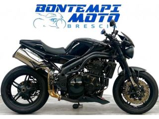 Triumph Speed Triple 1050 null
