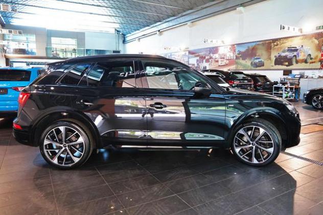 AUDI Q5 40 TDI Quattro S-Tronic Identity Black rif. 23966117 - Foto 10