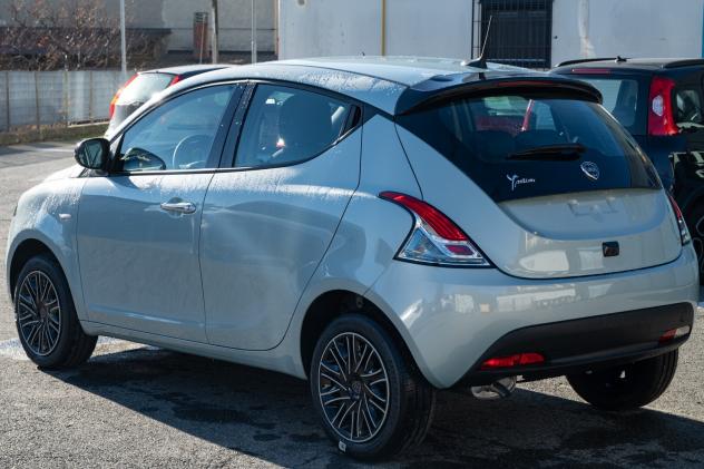 Lancia Ypsilon 1.2 69 CV 5 porte GPL - Foto 6