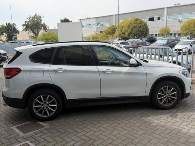 BMW X1 sDrive18d Business Advantage rif. 23918342 - Foto 3