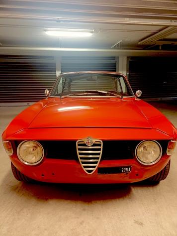Alfa Romeo GT 1300 Scalino