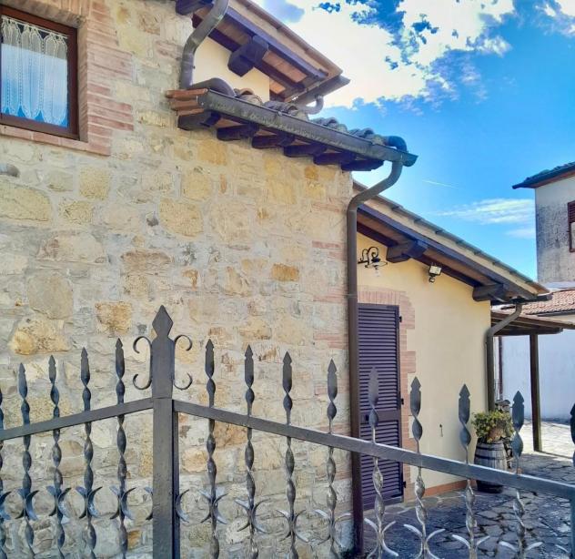 Colonica in vendita a Rietine - Gaiole in Chianti 60 mq Rif: 1444345