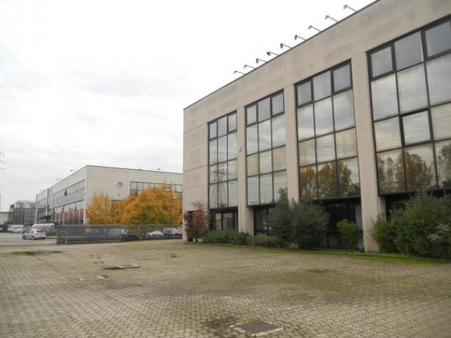 Immobile di 2045 m² con più di 5 locali in affitto a Arese - Foto 17