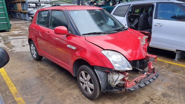 Ricambi vari Suzuki Swift 1.3 benzina 4x4 del 2010 - Foto 4