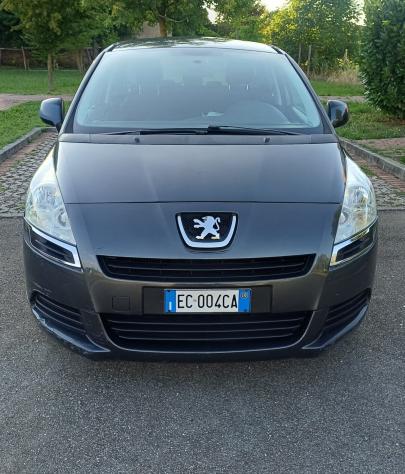 Peugeot 5008 1.6 HDi 112CV Tecno - Foto 7