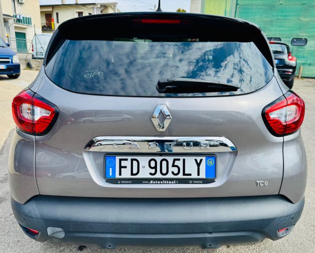 Renault Captur TCe 120 CV Automatica - Foto 8