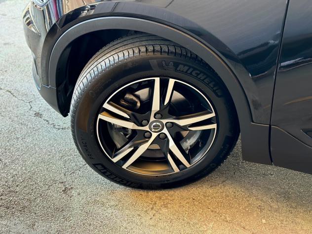 Volvo XC40 D3 AWD R-design 150 Cv - Foto 5