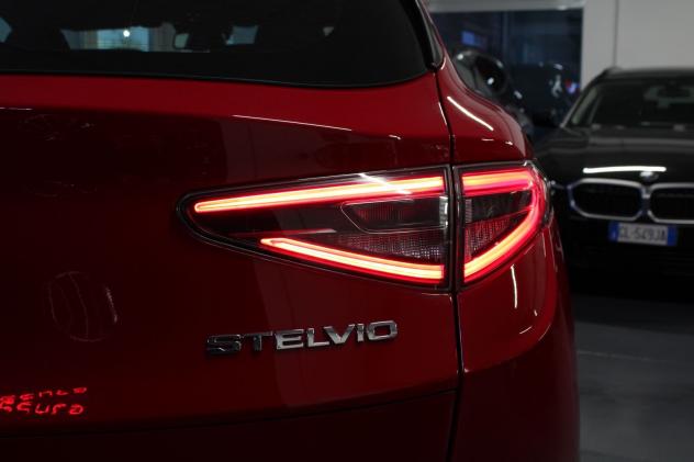 Alfa Romeo Stelvio Stelvio 2.2 Turbodiesel 160 CV AT8 RWD Super - Foto 5