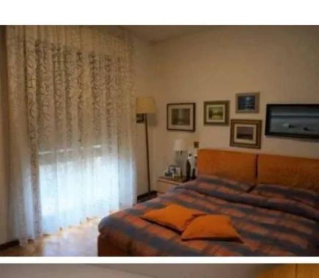 Immobile in asta di 160 m² con più di 5 locali e box auto in vendita a Curtatone - Foto 16