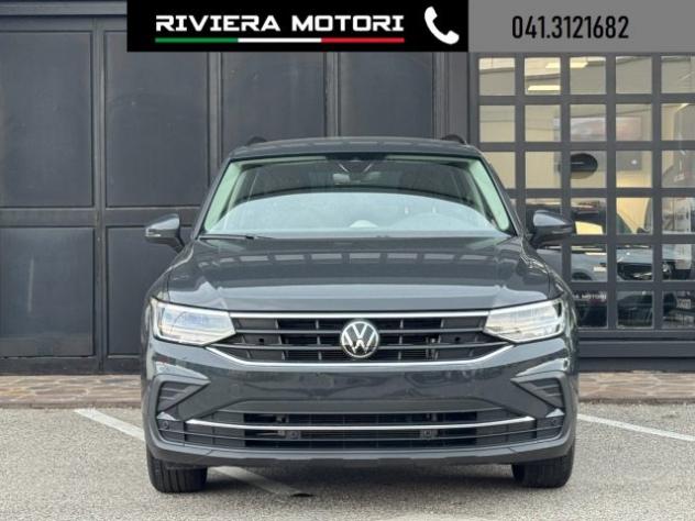 VOLKSWAGEN Tiguan 2.0 TDI 150 CV SCR DSG Life rif. 23786981 - Foto 2