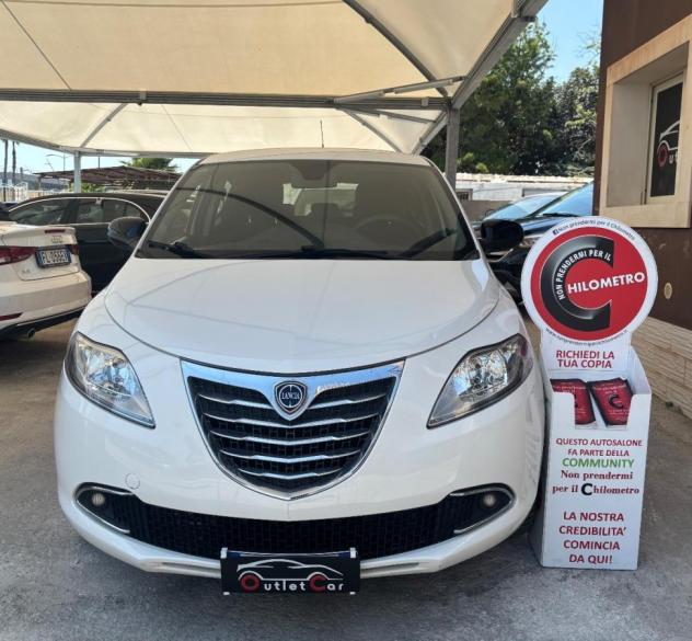 LANCIA - Ypsilon - 1.3 MJT 95 CV 5p. S&S Gold - Foto 2