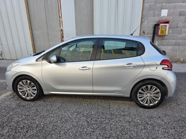 Peugeot 208 BlueHDi 1.6 5 porte Allure - Foto 7