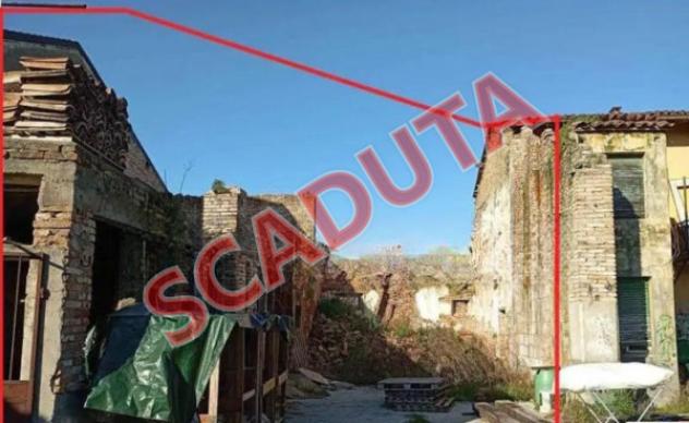 Immobile in asta di 187 m² con più di 5 locali in vendita a Fiesse