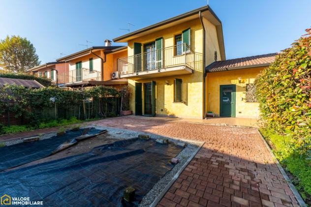 VILLA A SCHIERA di 4 vani e di 125 mq (SPINO D'ADDA) rif. 000001300 - Foto 3