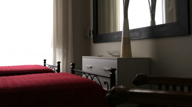 X RAGAZZA, POSTO LETTO IN DOPPIA, CENTRO ROMA, ZONA OTTAVIANO (METRO A)