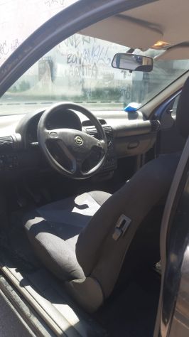Opel Corsa 1.0 in buone condizioni - Torino o Savona - Foto 8