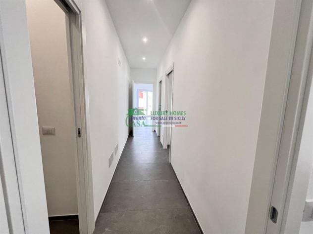 RIF: 2713 - Eleganza Contemporanea con Piscina Privata nel Cuore di Comiso - Foto 4