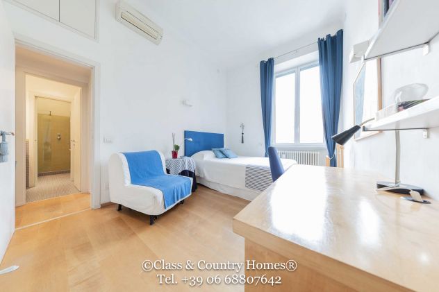 Roma Prati, Alberico II: Prestigiosa Dimora di Design con 4 Camere - Foto 9