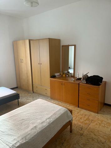 Lorenteggio stanza singola libera subito 400euro tutto incluso - Foto 10