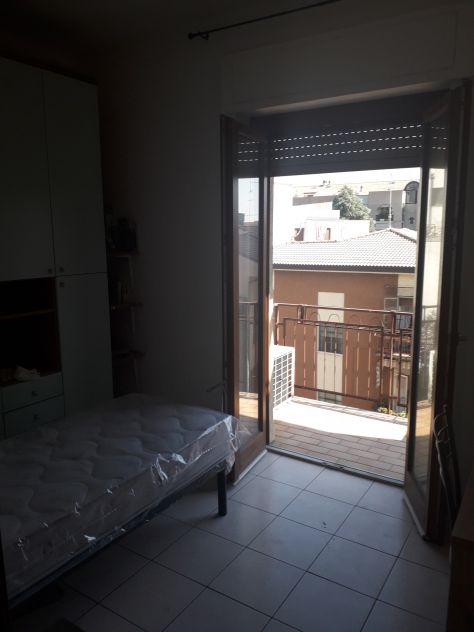Camere in affitto per studentesse - Foto 2