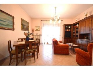Trilocale in affitto a Rozzano