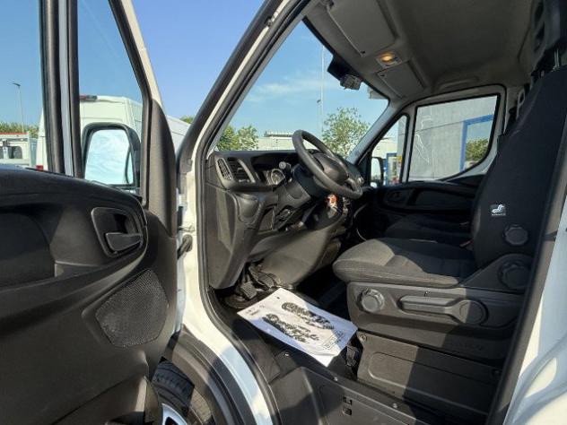IVECO DAILY 35C14H BOX + SPONDA con porta laterale - Foto 9