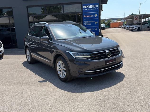 Volkswagen Tiguan 2.0 TDI SCR 110KW Life DSG