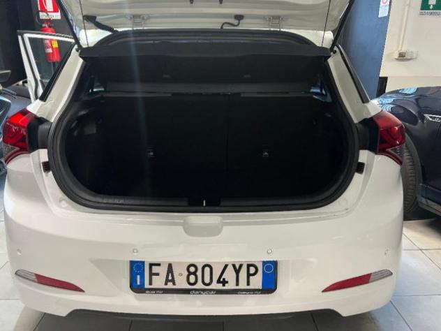HYUNDAI i20 1.2 84 CV 5 porte Style rif. 23869325 - Foto 10