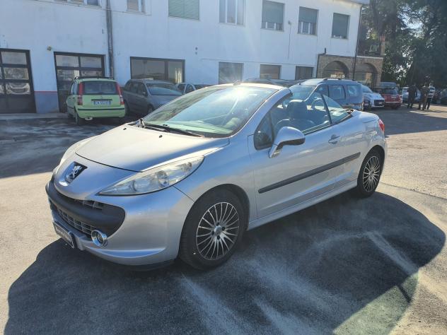 Peugeot 207 1.6 HDi 110CV CC Fine