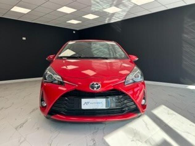 Toyota Yaris 1.5 5 porte Lounge - Foto 2