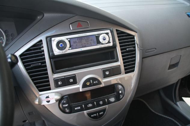 Kia Carens Carens 2.0 16V CRDi - Foto 10
