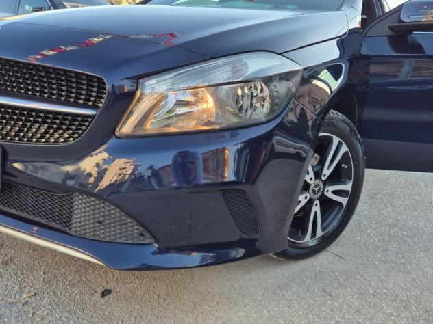 Mercedes A 180 d Manuale Sport NAVI - Foto 9