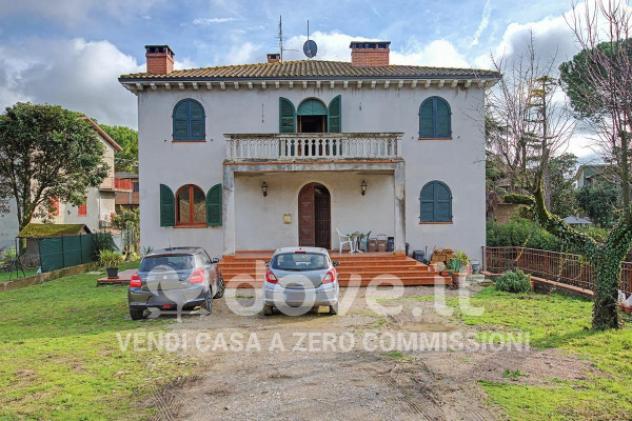 Villa di 390 m² con più di 5 locali in vendita a Castiglione del Lago - Foto 3