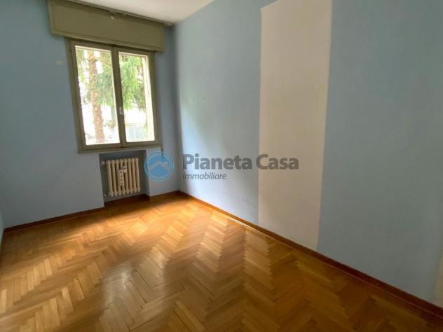 S.FAMIGLIA: tricamere biservizi - Foto 12