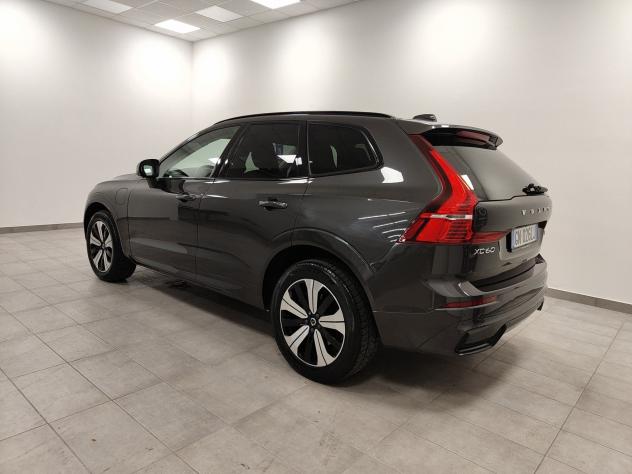 Volvo XC60 Recharge T6 Plug-in AWD auto Plus Dark Tetto Pelle Navi 19” - Foto 9