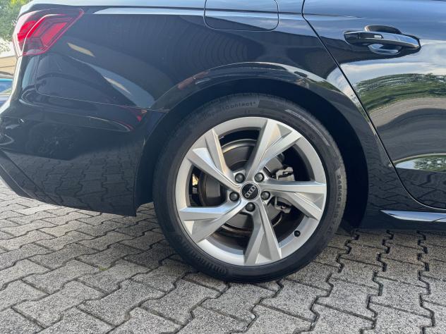 Audi A4 2.0 35 TDI SLINE EDIT. S TRONIC - Foto 9