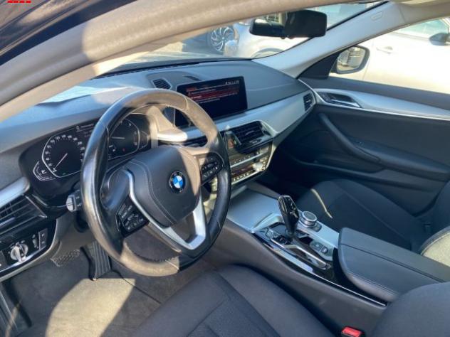 BMW 520 d 48V xDrive Touring Business rif. 23926906 - Foto 10